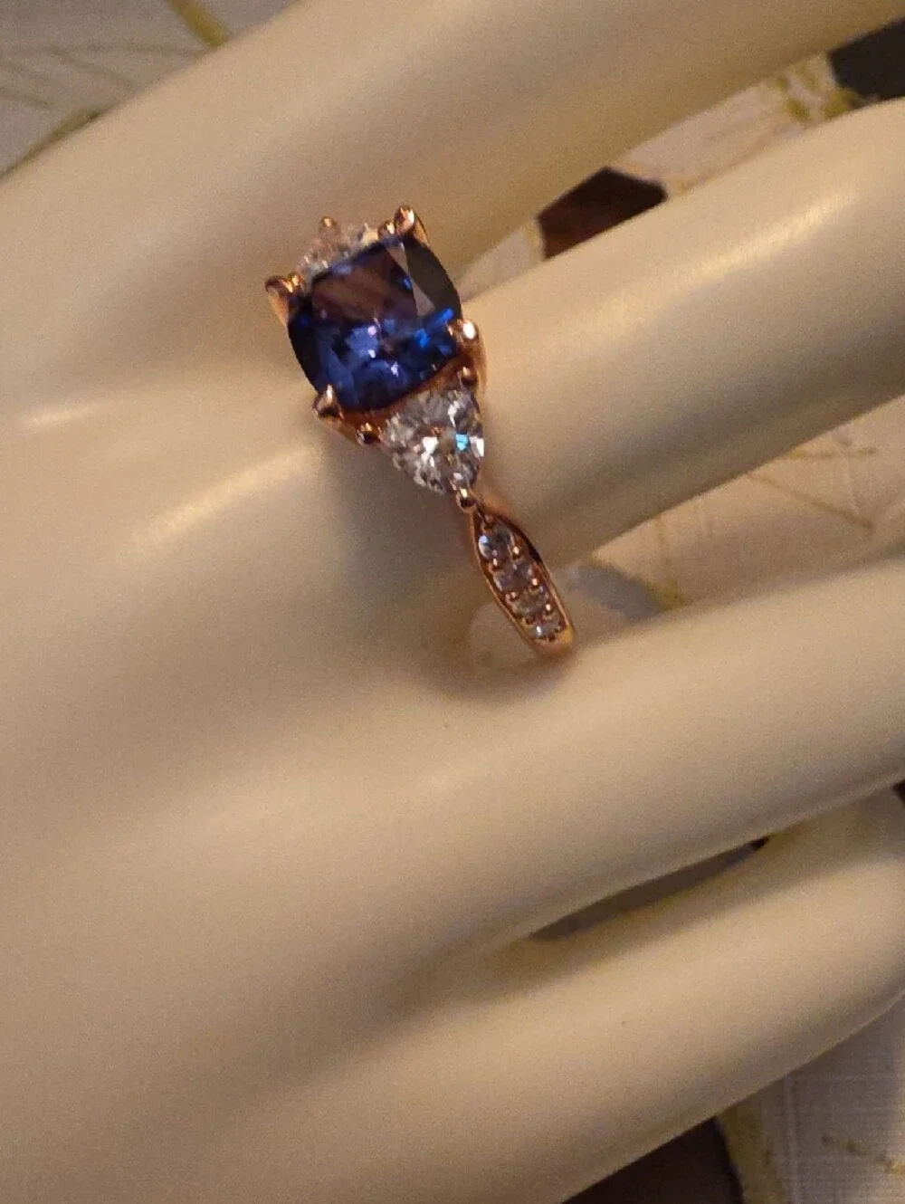 Bella Luce(R) Tanzanite & Diamond Simulants Eterno(TM) Rose Ring